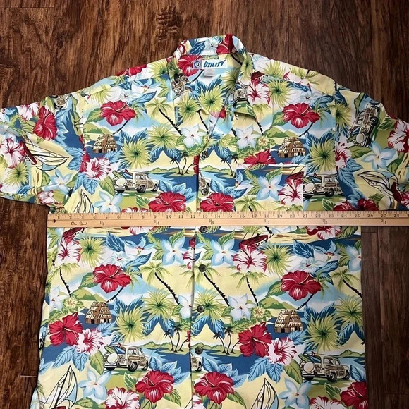 Utility button down top - Picture 6 of 8